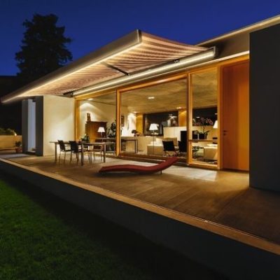 Kassetten Markise Terrea K70 integrierte Beleuchtung Kassetten Markise Terrea K70 integrierte Beleuchtung